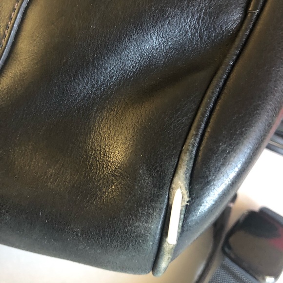 Saffiano Black Leather Dooney & Bourke circa 2015 - Picture 5 of 12